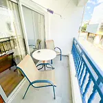 Awaken Your Hidden Goddess Retreat At Nissi Avenue - 公寓 *