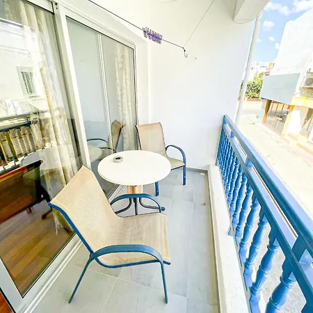 Awaken Your Hidden Goddess Retreat At Nissi Avenue - Apartamento *