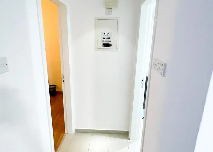 Awaken Your Hidden Goddess Retreat At Nissi Avenue -